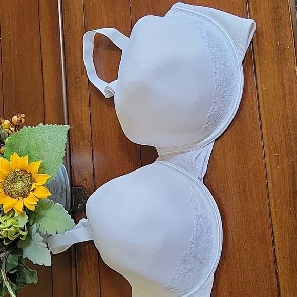 Vanity Fair Other - 🤗 VANITY FAIR BRA